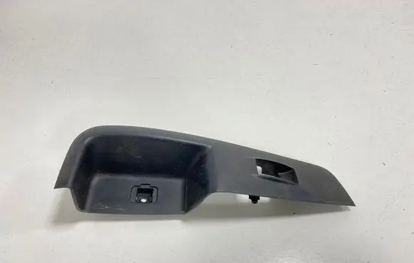 Mitsubishi Outlander Rear door window switch trim 3H45X SPC01640