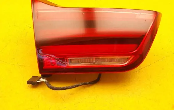 BMW M4 F82 F83 Tailgate rear/tail lights 7443131