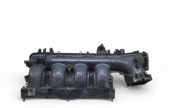 Mercedes-Benz GLA W156 Intake manifold A2700900737