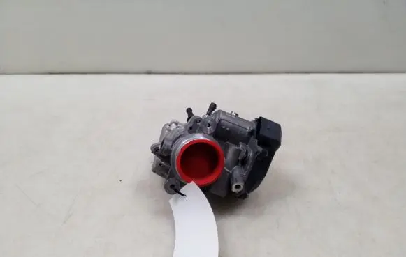 Audi A5 8T 8F Throttle valve 04L128063T