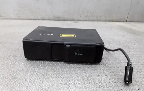 CD/DVD changer