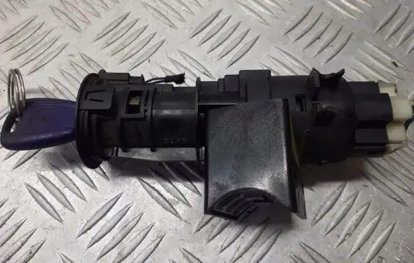Fiat Doblo Ignition lock