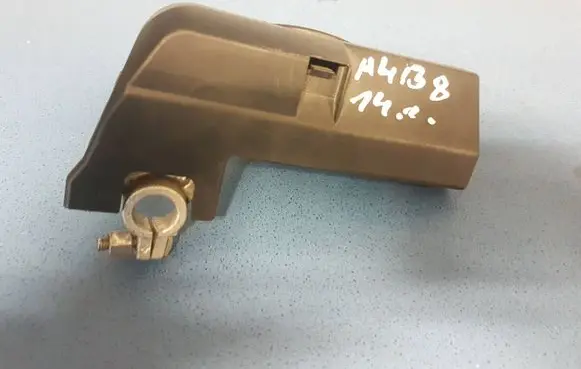 Audi A4 S4 B8 8K Positive cable (battery) 4F0915519