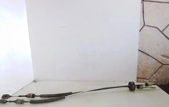 Opel Vectra B Gear shift cable linkage