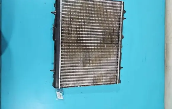 Coolant radiator