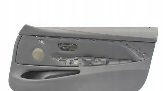 BMW 4 F32 F33 Front door card panel trim 7989830