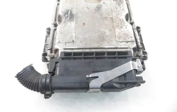 Peugeot 306 Engine control unit/module 0281010031 9635158280