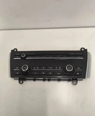 BMW 5 GT F07 Climate control unit 9233658 C221244 900253960012