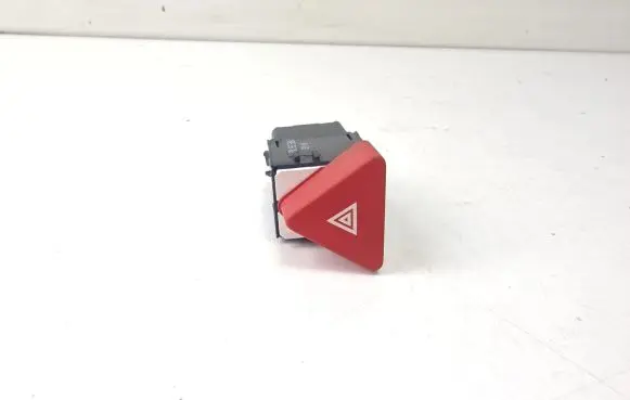 Volkswagen Golf Plus Hazard light switch 5M0953509A