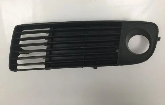 Audi A6 S6 C5 4B Front bumper lower grill 4B0807681J