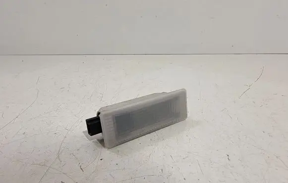 BMW 3 E92 E93 Boot/trunk interior light 6972605