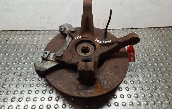 Renault Logan II Front wheel hub spindle knuckle S25056901 400143444R