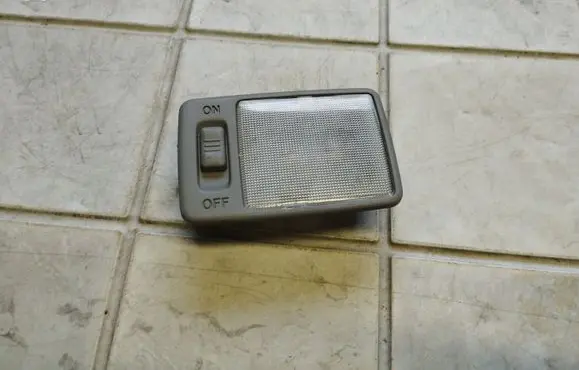 Toyota Prius (XW20) Other interior light