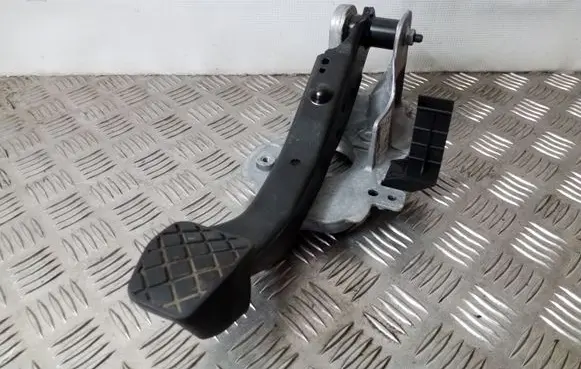 Audi A3 S3 A3 Sportback 8P Brake pedal 1K2721057AN
