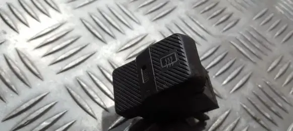 Windscreen/window heater switch