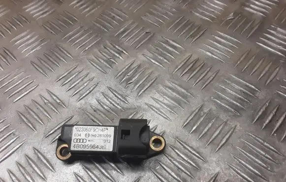 Audi A6 S6 C5 4B Airbag deployment crash/impact sensor 4B0959643B