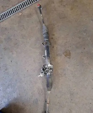 Chrysler PT Cruiser Steering rack T02NR0166C0211 P05272289AE