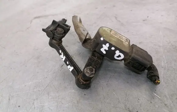 Audi Q7 4L Headlight/headlamp level sensor 7L0616213D