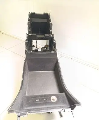 MG Marvel R Center console 11124825ASH