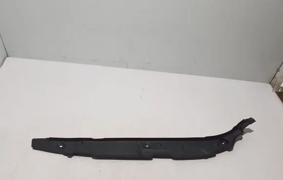 Audi Q8 Other body part 4M8821112