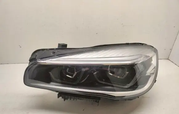 BMW 2 F46 Headlight/headlamp 8738641-04