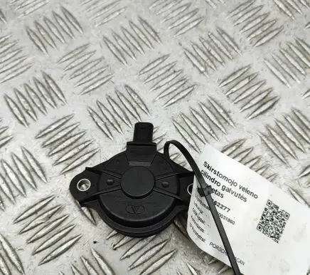 Porsche Macan (95B) Camshaft pulley/ VANOS 94610505377