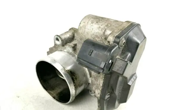 Hyundai Santa Fe Throttle valve 351002F600 35100-2F600