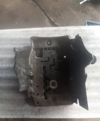 Volvo XC60 Battery tray 31299569