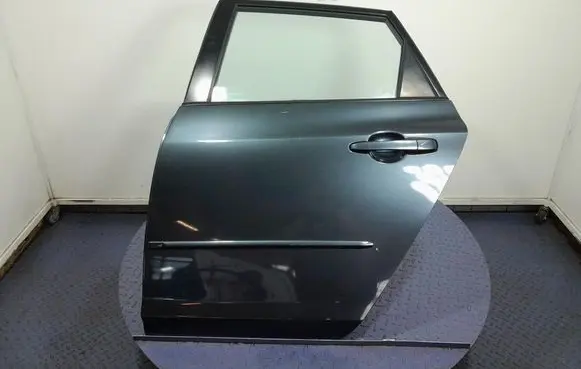 Mazda 3 II Rear door