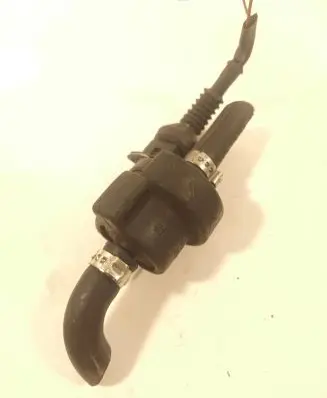 Audi A6 S6 C5 4B Valve vacuum 058133459 2115906