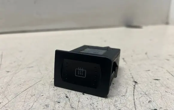 Volkswagen Golf IV Windscreen/window heater switch 1J0959621C