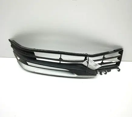 BMW 5 G30 G31 G38 Front grill 7385261