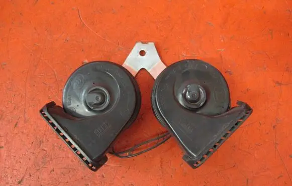Jaguar XF X250 Horn signal