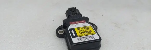 Mazda 6 ESP acceleration yaw rate sensor GS1E437Y1 1745005730