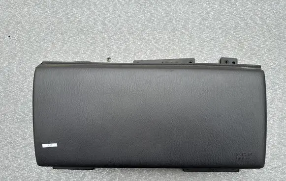 Jeep Cherokee XJ Glove box lid/cover 5GE02LAZAA