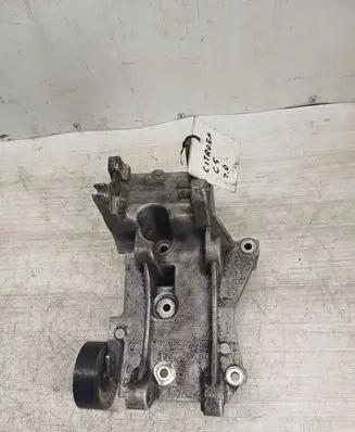 Citroen C5 Generator/alternator bracket 9643834880