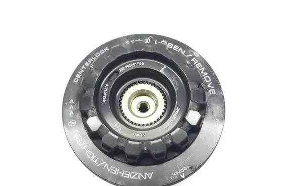 Porsche 911 964 Nuts/bolts 992407139A