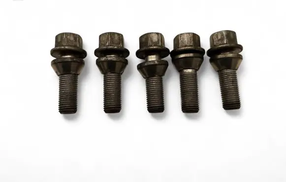 Volvo XC60 Nuts/bolts 