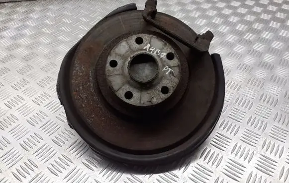 Audi A4 S4 B7 8E 8H Rear wheel hub spindle/knuckle 