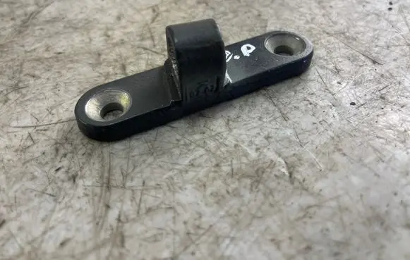 Mercedes-Benz S W221 Front door upper hinge