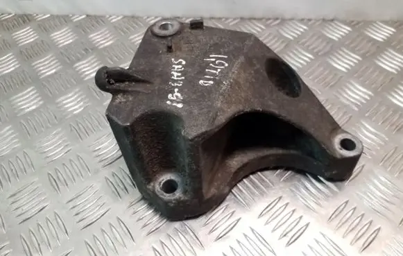 Saab 9-3 Ver2 Gearbox mounting bracket 13112030