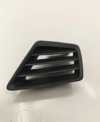 Peugeot 308 Dashboard air vent grill cover trim 9677961977