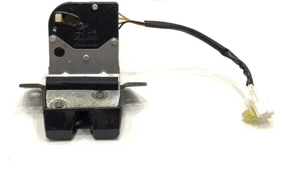 KIA Rio Tailgate exterior lock