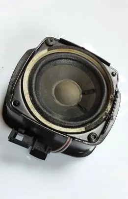 Audi A8 S8 D3 4E Parcel shelf speaker 4E0035411G