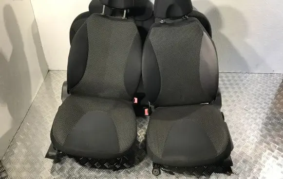 Seat set