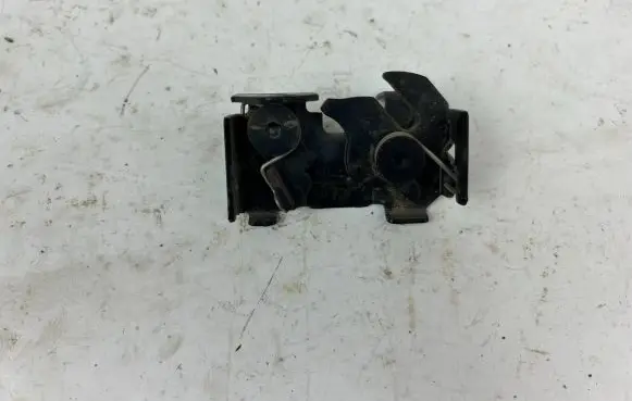 Mercedes-Benz E AMG W212 Engine bonnet/hood lock/catch A2048800260