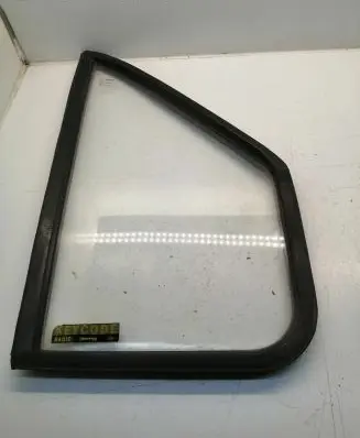 Ford Transit Front door vent window glass four-door 43R00004