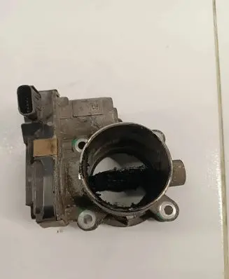 Opel Antara Throttle valve 25183238