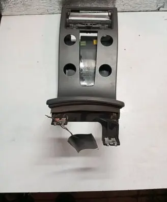 Volvo V50 Dashboard center trim panel 8650702