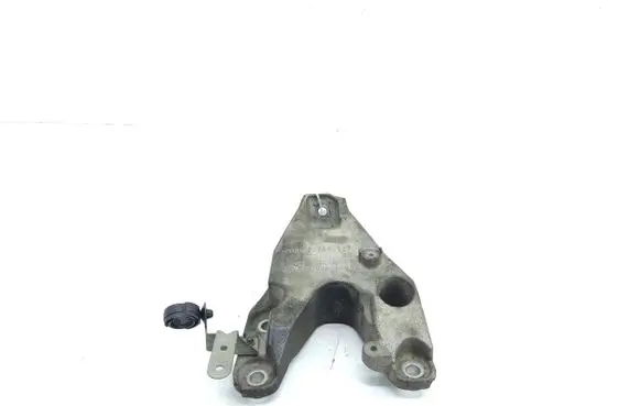 BMW X3 F25 Engine mounting bracket 6784827 2211678482702